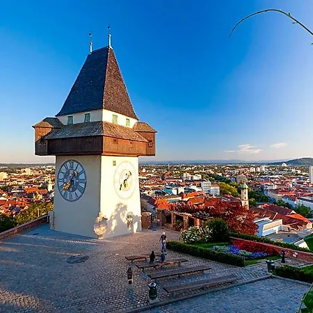 Hotel Ibis Budget 2*